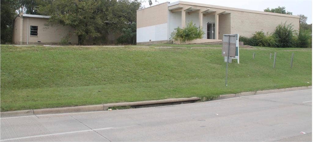 322 N Belt Line Road, Grand Prairie, TX 75050 322 N Belt Line Road, Grand Prairie, TX 75050