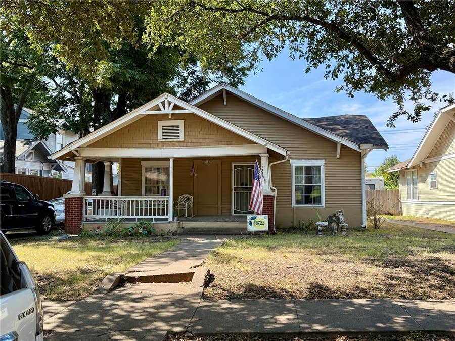 Property photo for 5346 Miller Avenue, Dallas, TX