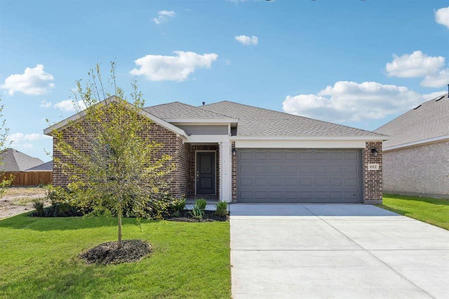 Property photo for 1112 Angus Lane, Royse City, TX