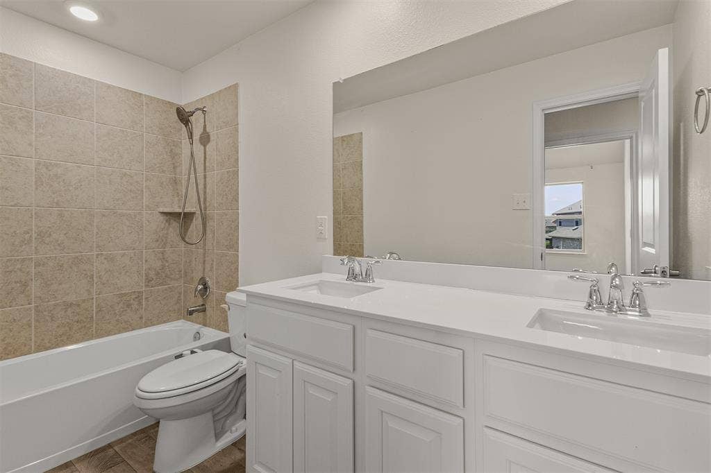3109 Maverick Drive, Heath, TX 75126 3109 Maverick Drive, Heath, TX 75126