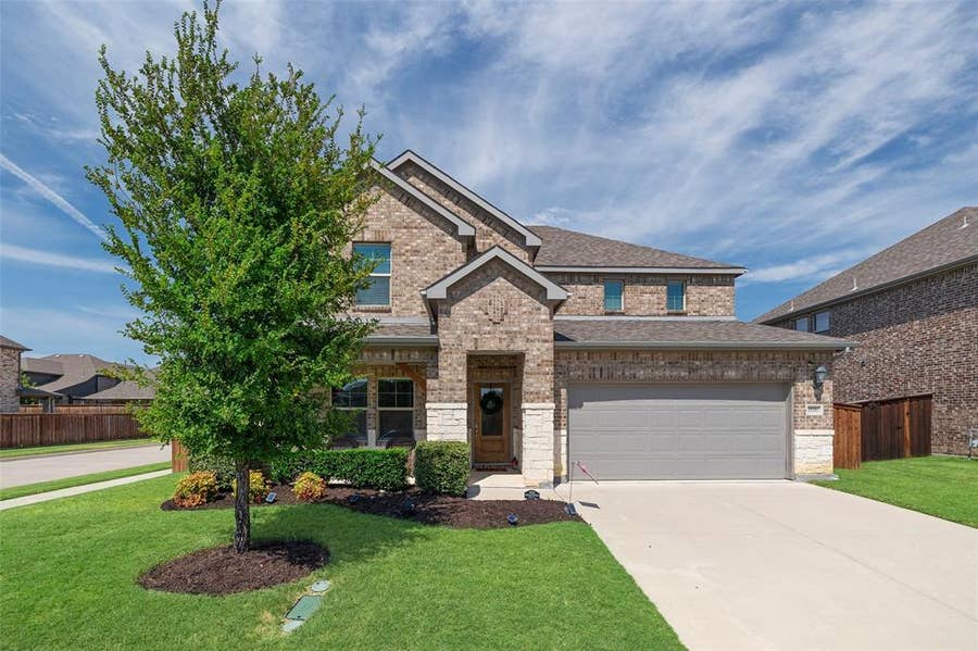 Property photo for 10101 Lakemont, Fort Worth, TX
