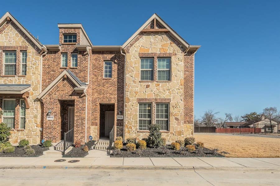 Property photo for 2056 Juniper Pass Way, Mesquite, TX