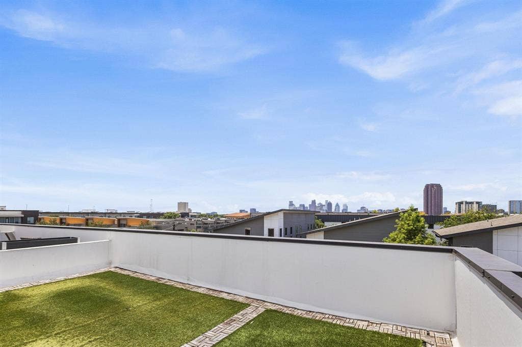2450 N Garrett Avenue, #14, Dallas, TX 75206 2450 N Garrett Avenue, #14, Dallas, TX 75206
