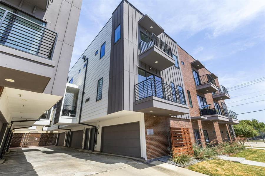 Property photo for 2450 N Garrett Avenue, #14, Dallas, TX