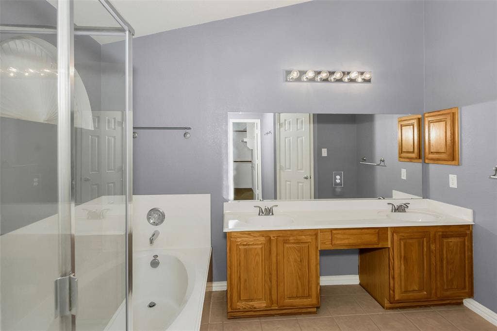10117 Sourwood Drive, Fort Worth, TX 76244 10117 Sourwood Drive, Fort Worth, TX 76244