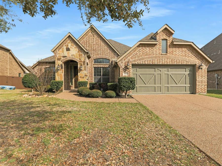 Property photo for 400 Oxford Place, Prosper, TX