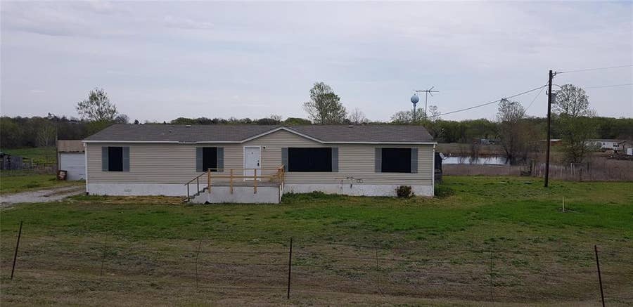 Property photo for 10325 County  Road 470, Blue Ridge, TX