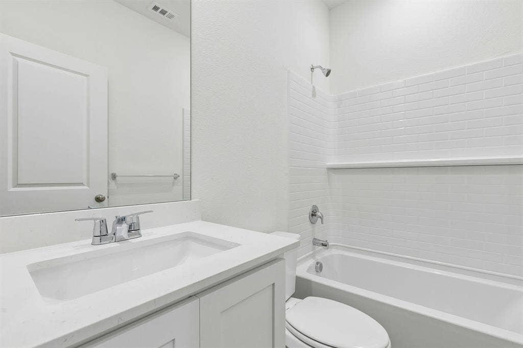 859 Hillcrest Boulevard, Princeton, TX 75407 Representative (15)