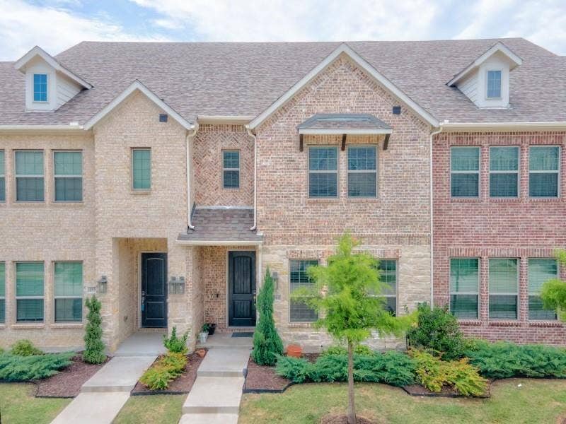 1564 Windermere Way, Farmers Branch, TX 75234