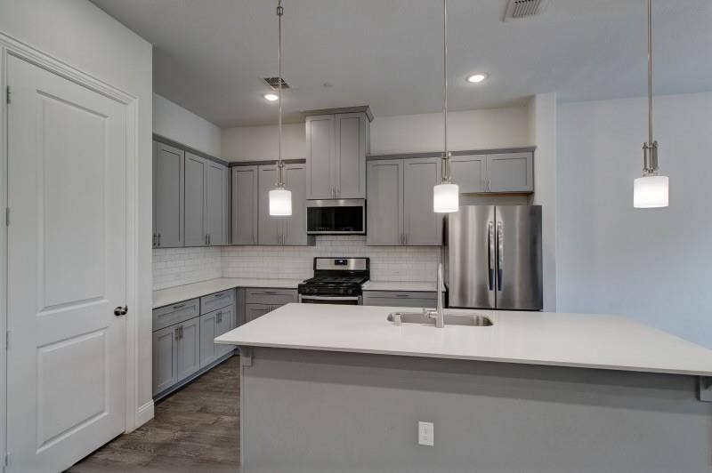 1564 Windermere Way, Farmers Branch, TX 75234