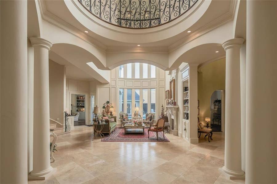 Property photo for 5835 Waggoner Drive, Dallas, TX