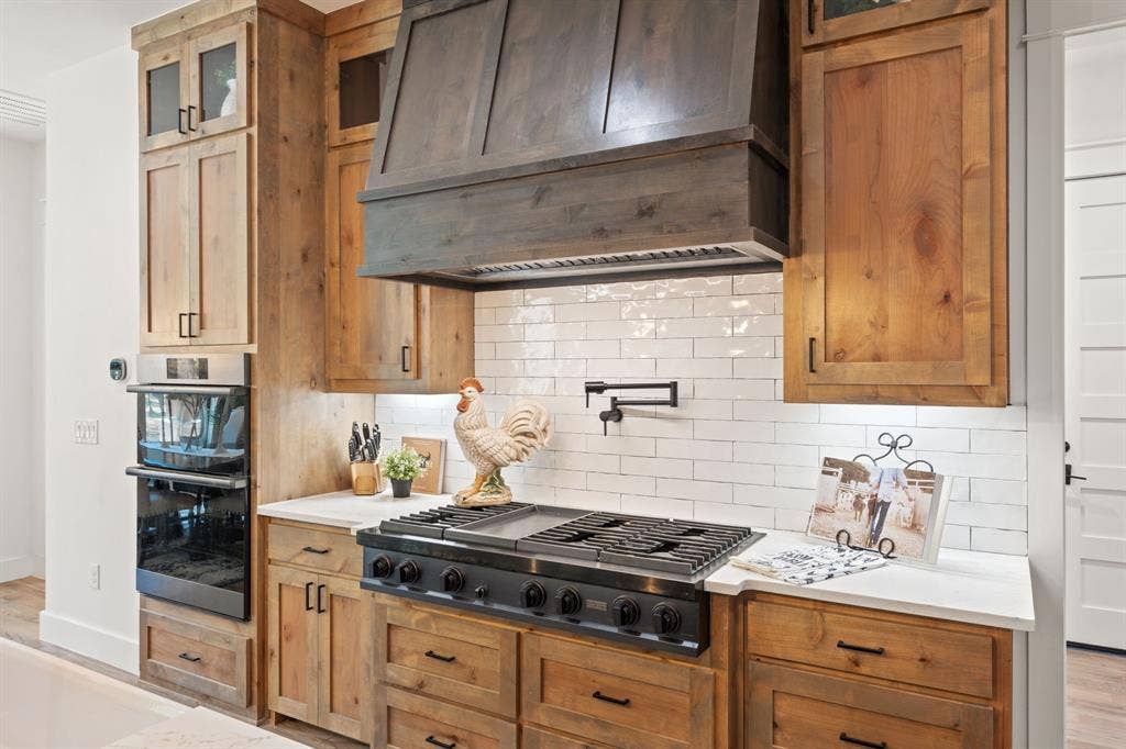 421 White Oak Circle, Anna, TX 75409 421 White Oak Circle, Anna, TX 75409