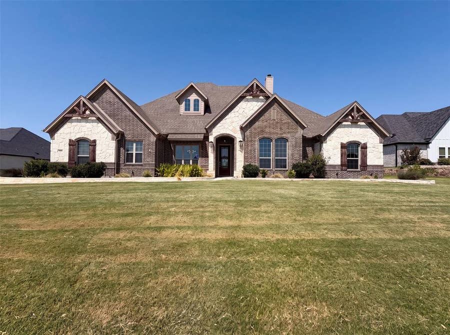 Property photo for 3608 Ridge Point Drive, Argyle, TX