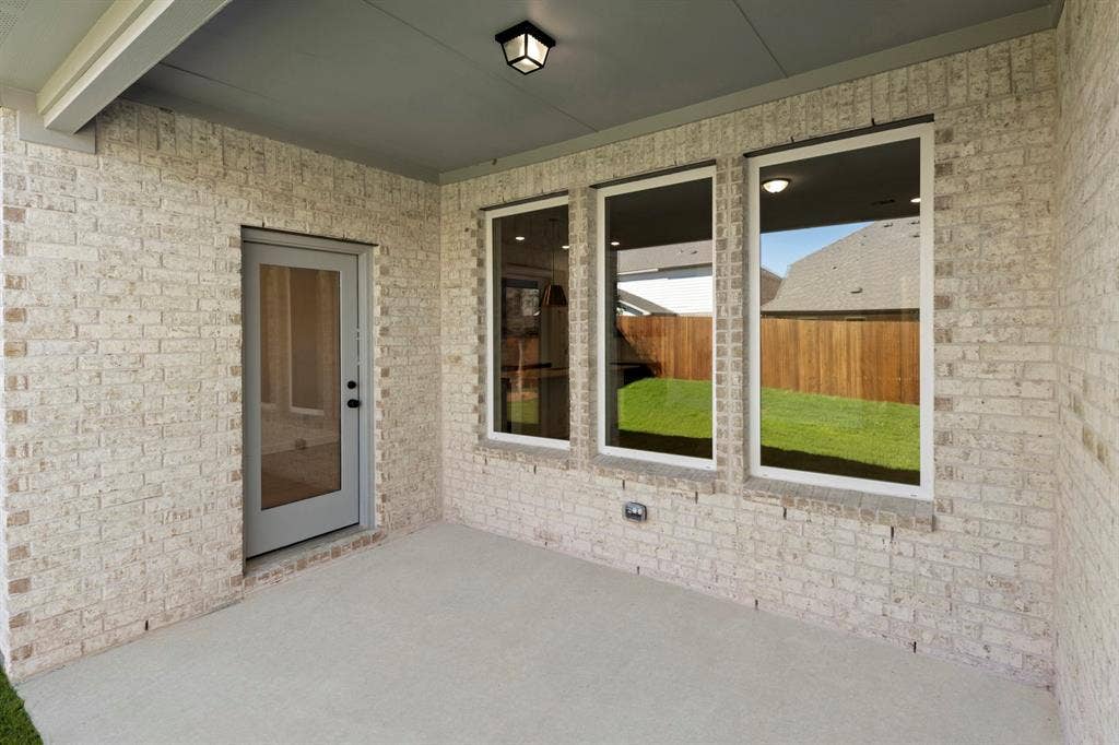 2203 Washington Street, Princeton, TX 75407 25. 2203 Washington - Patio