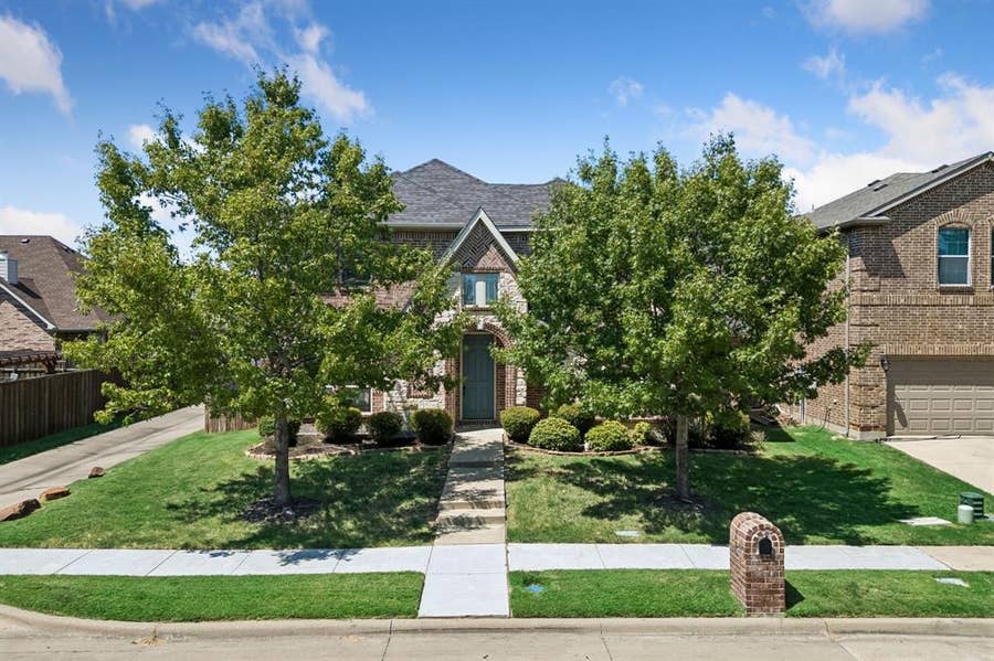 Property photo for 705 Austin Lane, Lavon, TX