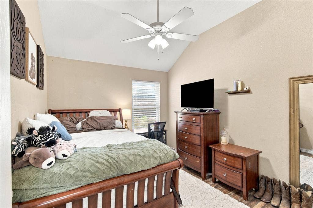 302 Creekside Way, Waxahachie, TX 75165 302 Creekside Way, Waxahachie, TX 75165