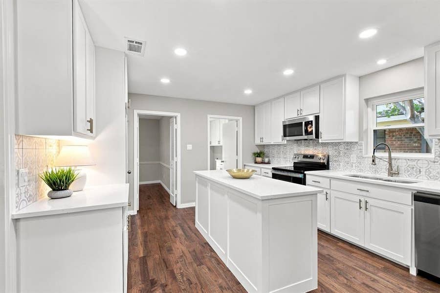 Property photo for 308 Syracuse Place, Richardson, TX