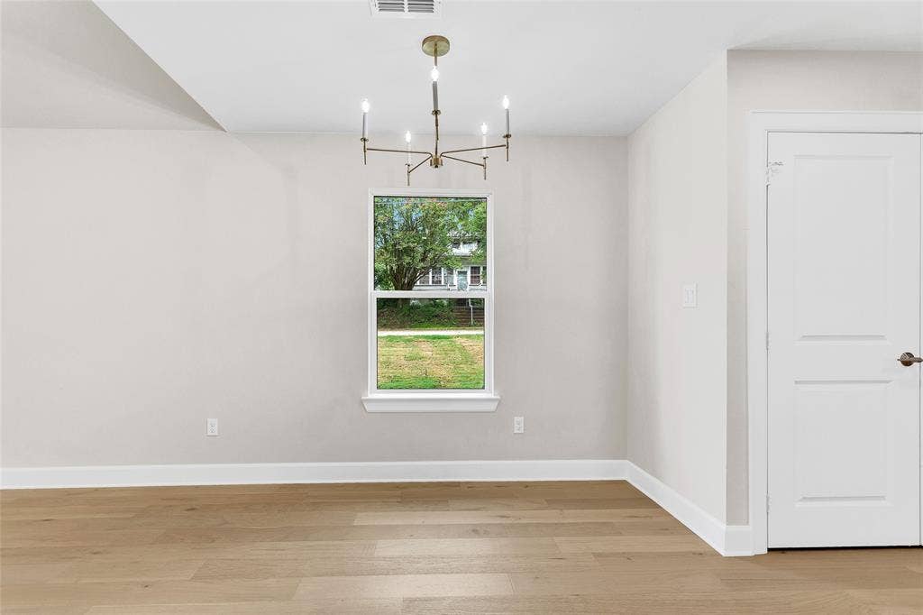 113 W Magnolia, Troup, TX 75789 113 W Magnolia, Troup, TX 75789