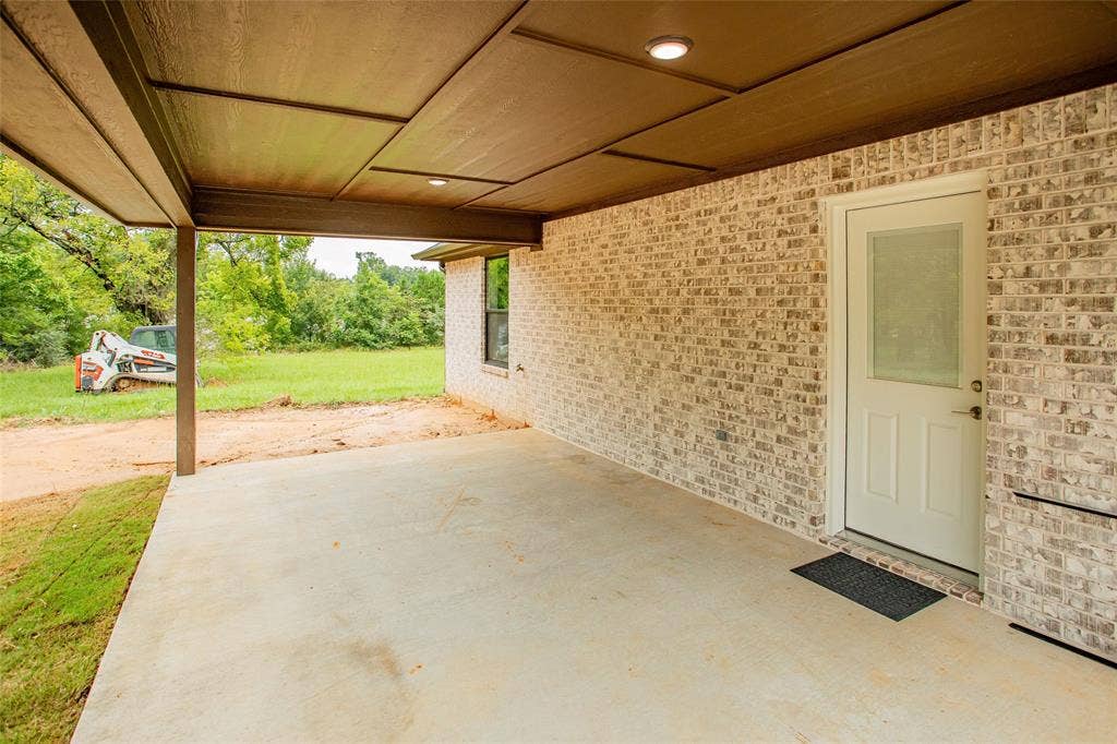 113 W Magnolia, Troup, TX 75789 113 W Magnolia, Troup, TX 75789