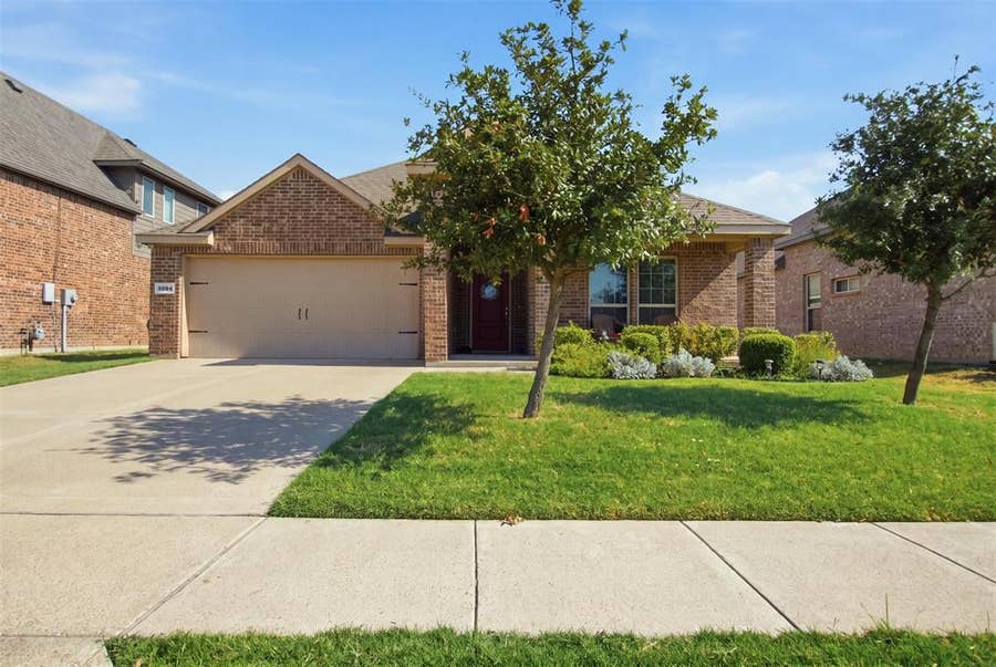 Property photo for 3204 Clear Creek Drive, Royse City, TX