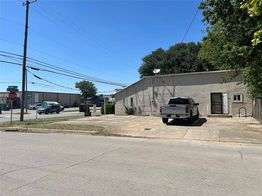 Property photo for 200 N Beach Street, Fort Worth, TX
