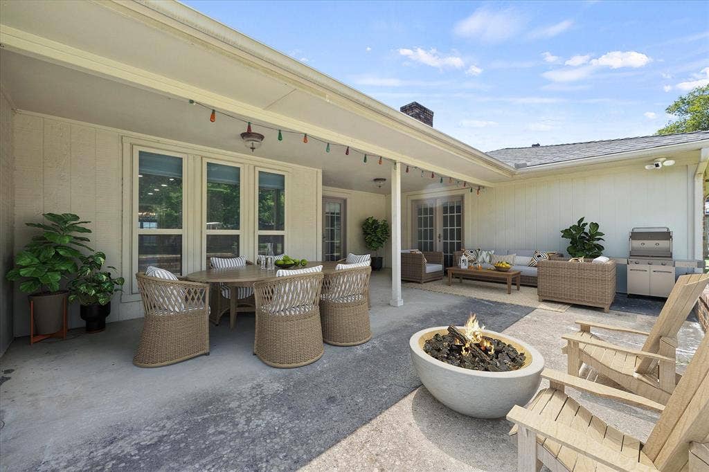 4001 Keele Drive, Garland, TX 75041 Virtually staged large patio. Ideal space for entertaining at it's best!