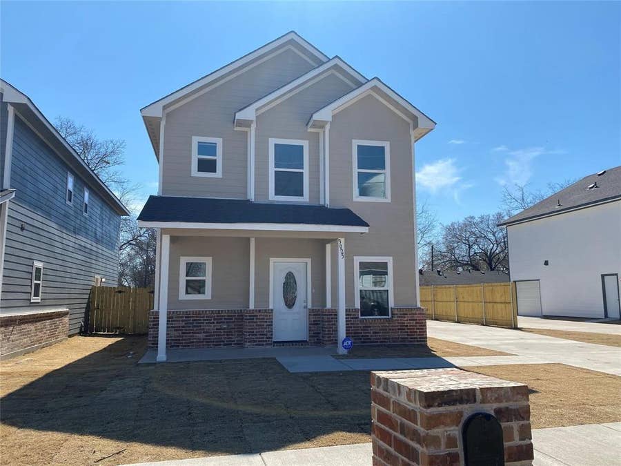 Property photo for 3025 Barling, Greenville, TX