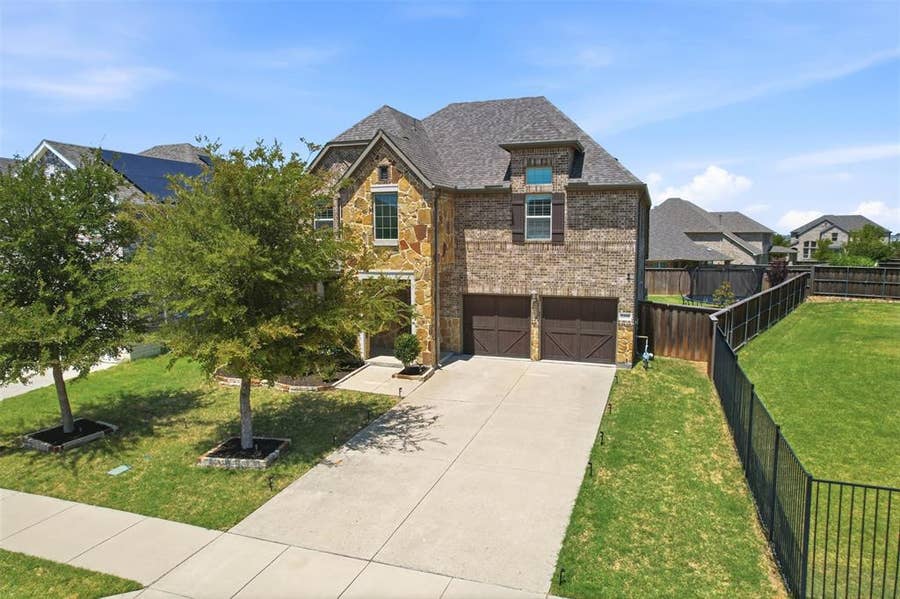 Property photo for 2370 Canary Grass Lane, Prosper, TX