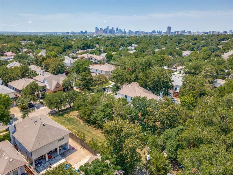 Property photo for 6319 Palo Pinto Avenue, Dallas, TX