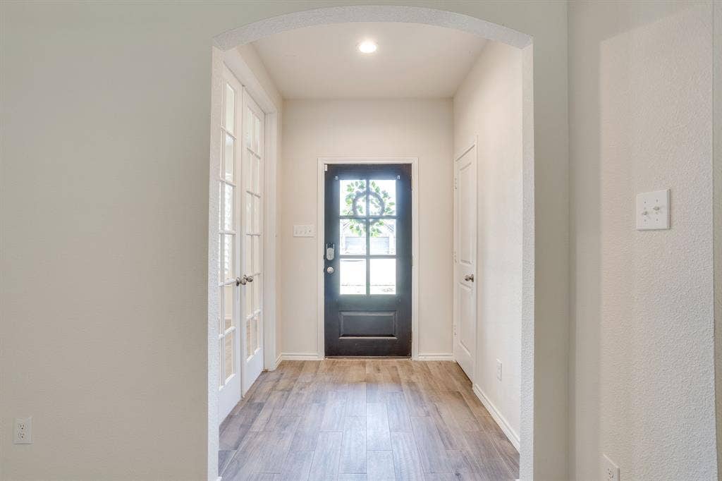 1533 Grassy Meadows Drive, Burleson, TX 76058 1533 Grassy Meadows Drive, Burleson, TX 76058