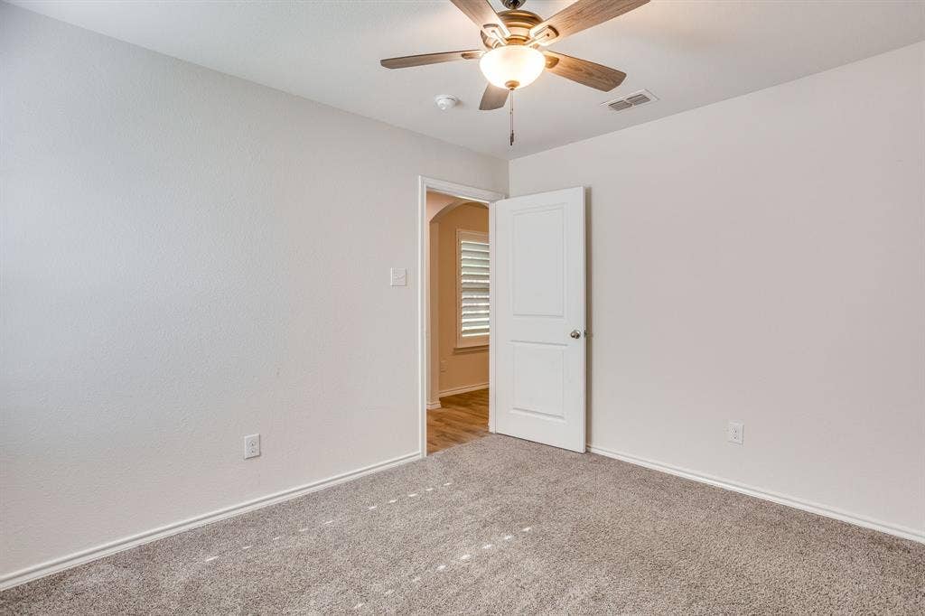 1533 Grassy Meadows Drive, Burleson, TX 76058 1533 Grassy Meadows Drive, Burleson, TX 76058
