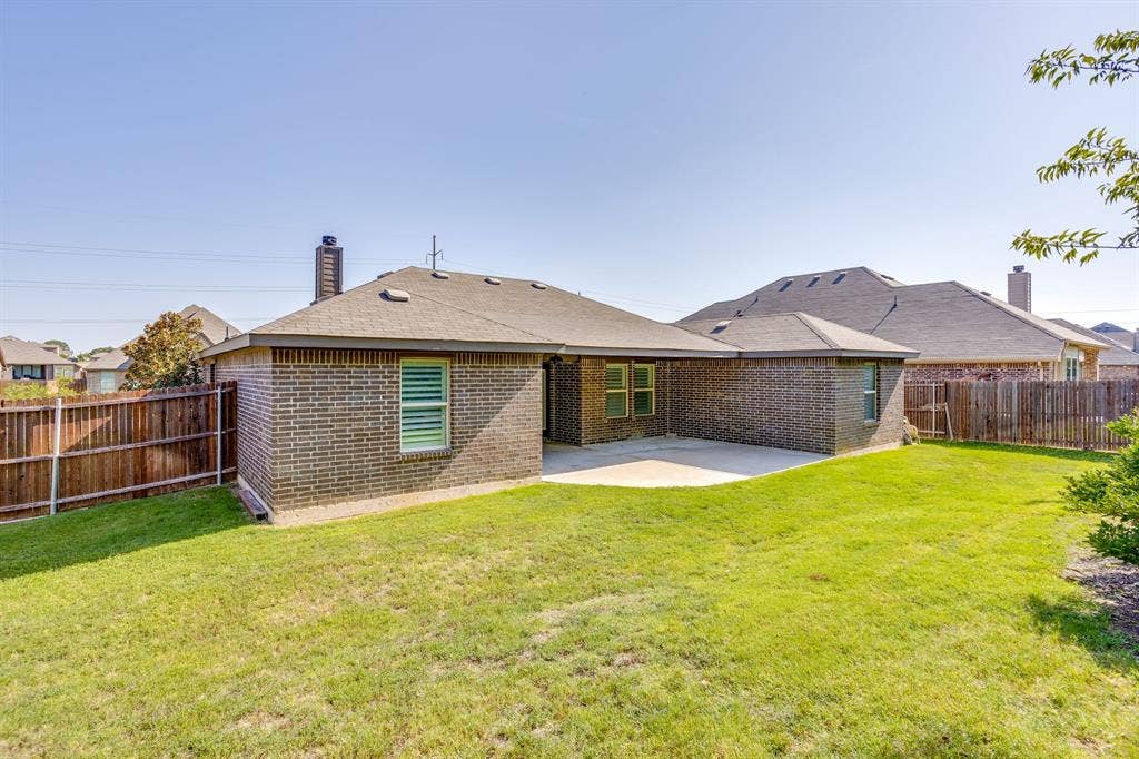 1533 Grassy Meadows Drive, Burleson, TX 76058 1533 Grassy Meadows Drive, Burleson, TX 76058