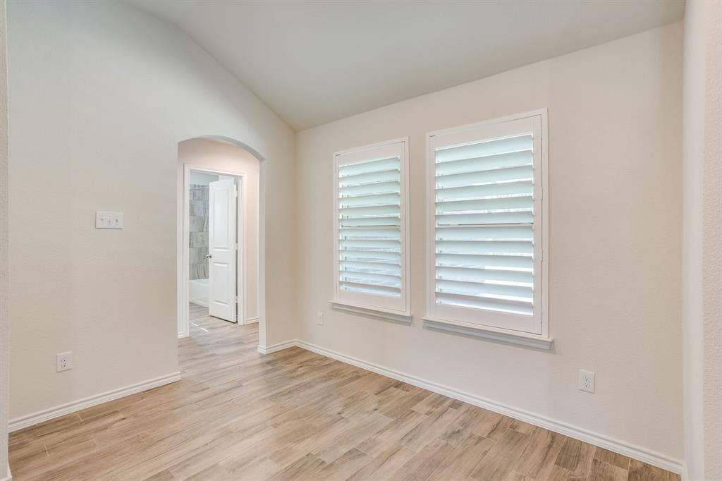1533 Grassy Meadows Drive, Burleson, TX 76058 1533 Grassy Meadows Drive, Burleson, TX 76058