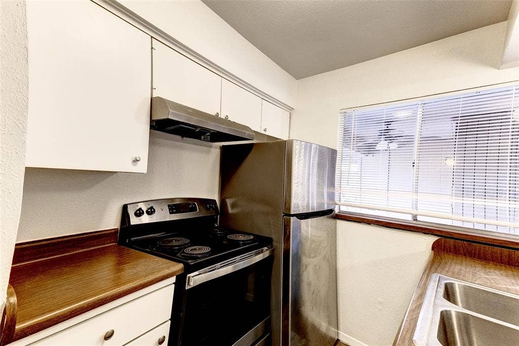 5150 Amesbury Drive, #224, Dallas, TX 75206