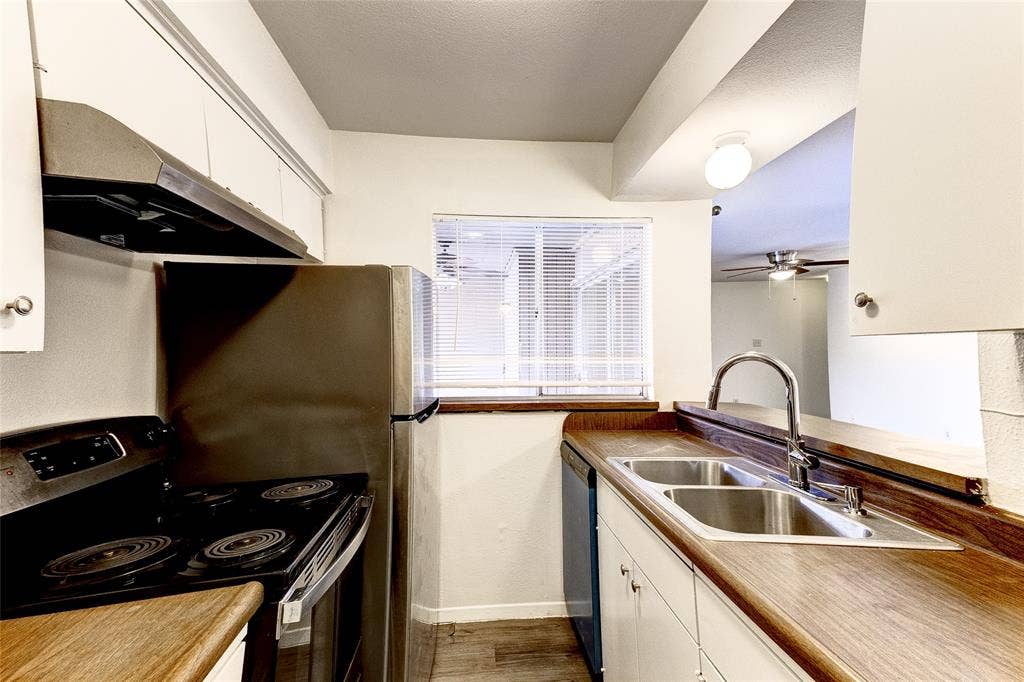 5150 Amesbury Drive, #224, Dallas, TX 75206