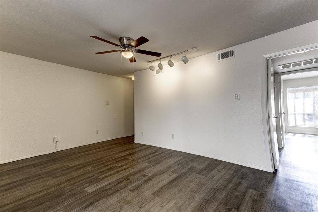 5150 Amesbury Drive, #224, Dallas, TX 75206