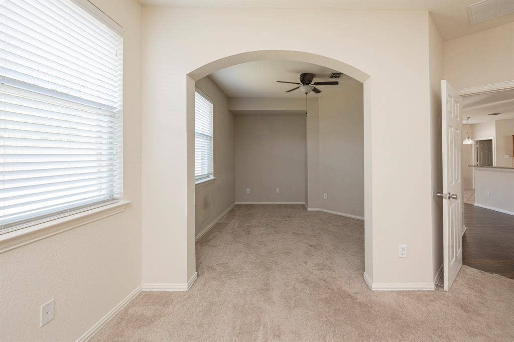 5728 Calloway Drive, McKinney, TX 75070 5728 Calloway Drive, McKinney, TX 75070