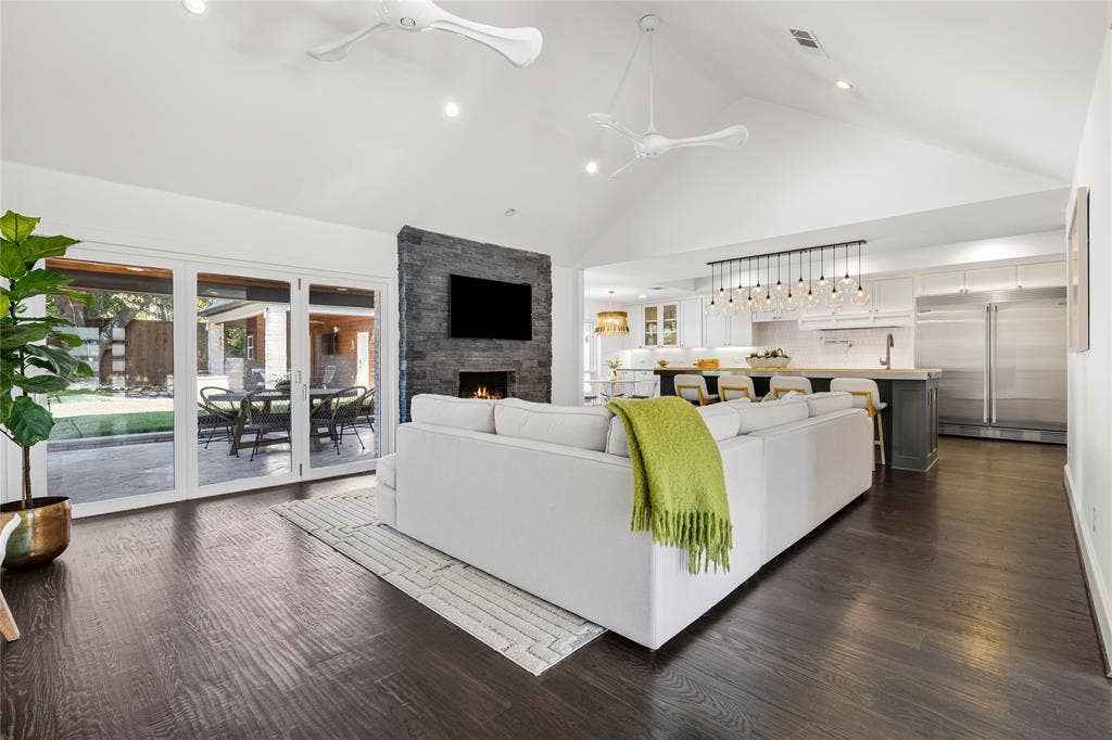 12023 Fieldwood Lane, Dallas, TX 75244 12023 Fieldwood Lane, Dallas, TX 75244