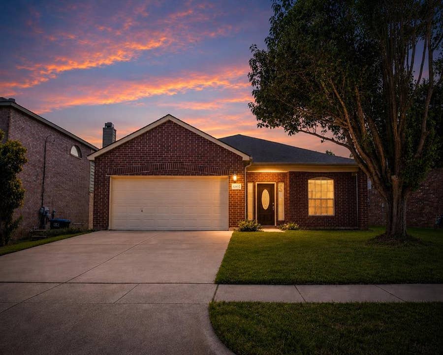 Property photo for 12652 Oakwood Circle, Fort Worth, TX