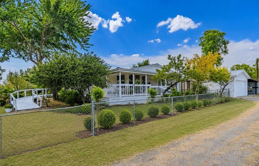 Property photo for 5101 County Road 2208, Greenville, TX