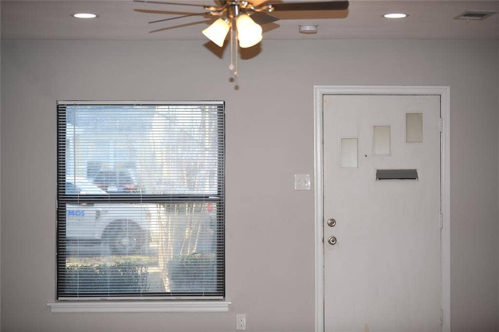6123 Belgrade Avenue, Dallas, TX 75227 6123 Belgrade Avenue, Dallas, TX 75227
