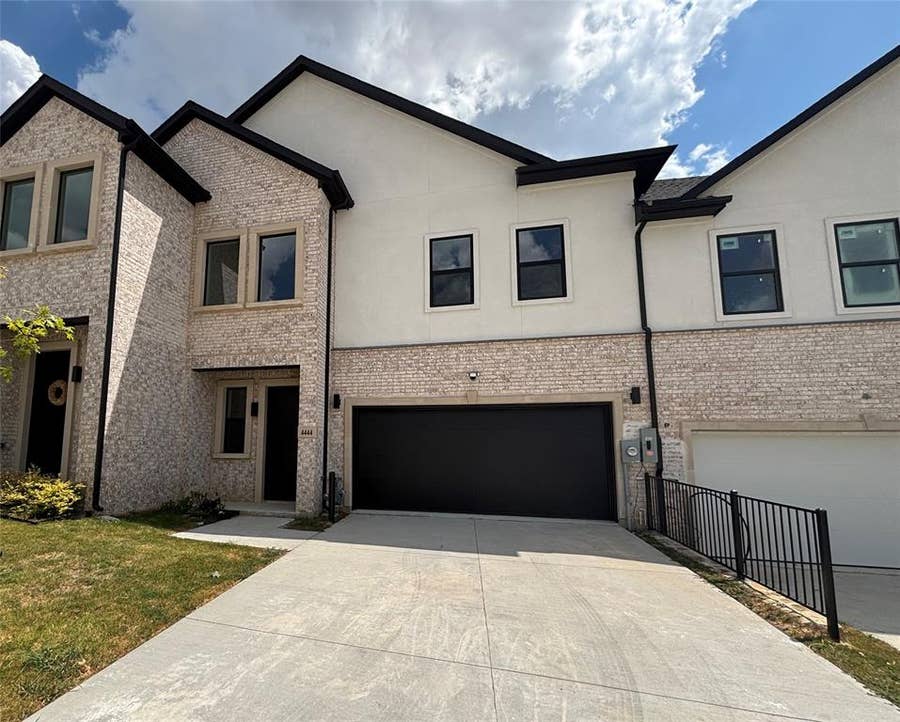 Property photo for 4444 Fatima Drive, Irving, TX
