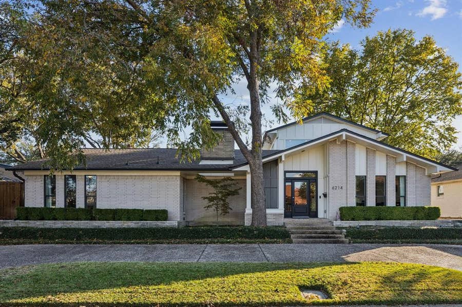 Property photo for 6214 Danbury Lane, Dallas, TX