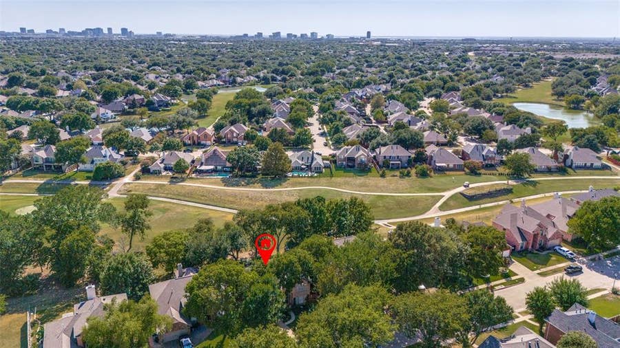 Property photo for 5817 Louisville Drive, Frisco, TX