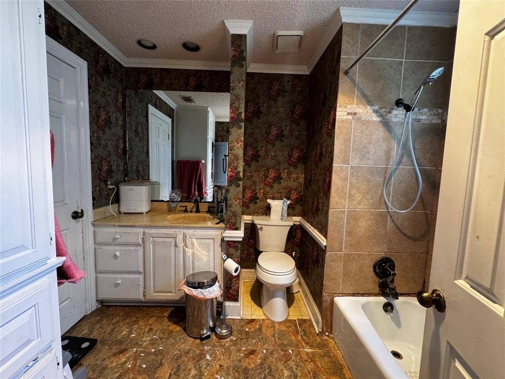 363 town east, Sunnyvale, TX 75182 363 town east, Sunnyvale, TX 75182