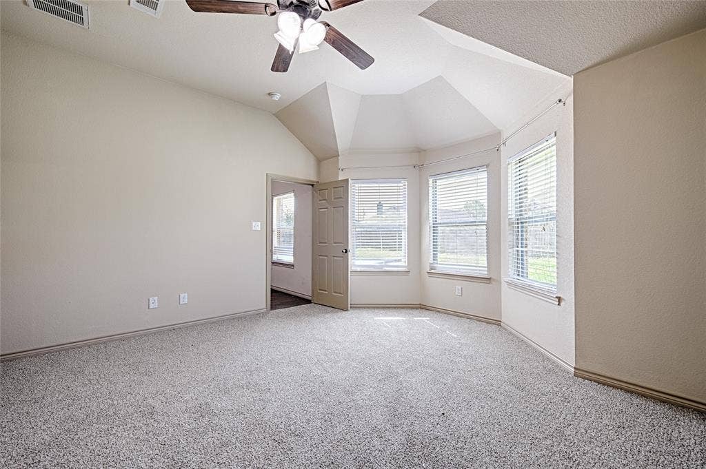 307 W Alene Drive, Mabank, TX 75147