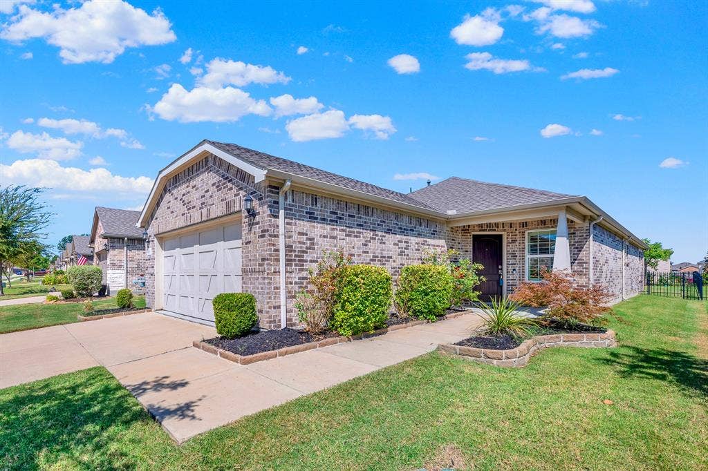 913 Rough Hollow Drive, McKinney, TX 75071 913 Rough Hollow Drive, McKinney, TX 75071