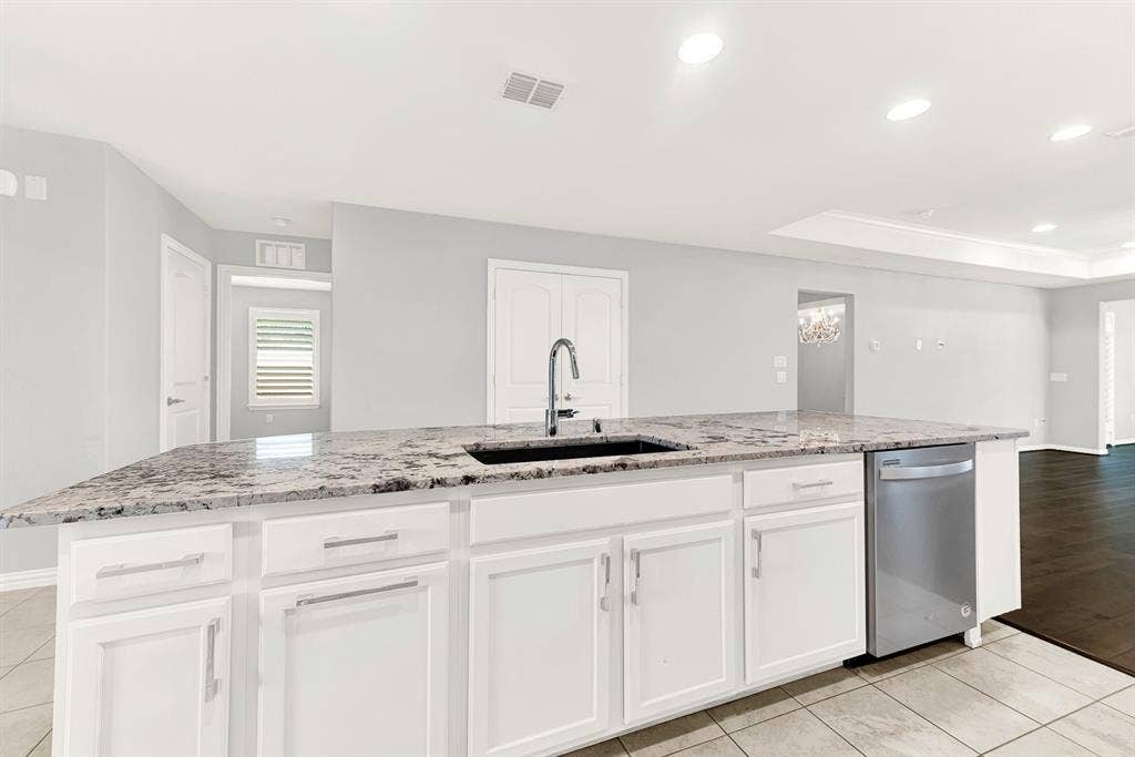 913 Rough Hollow Drive, McKinney, TX 75071 913 Rough Hollow Drive, McKinney, TX 75071