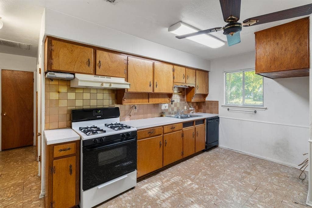 840 Comal Avenue, White Settlement, TX 76108 840 Comal Avenue, White Settlement, TX 76108