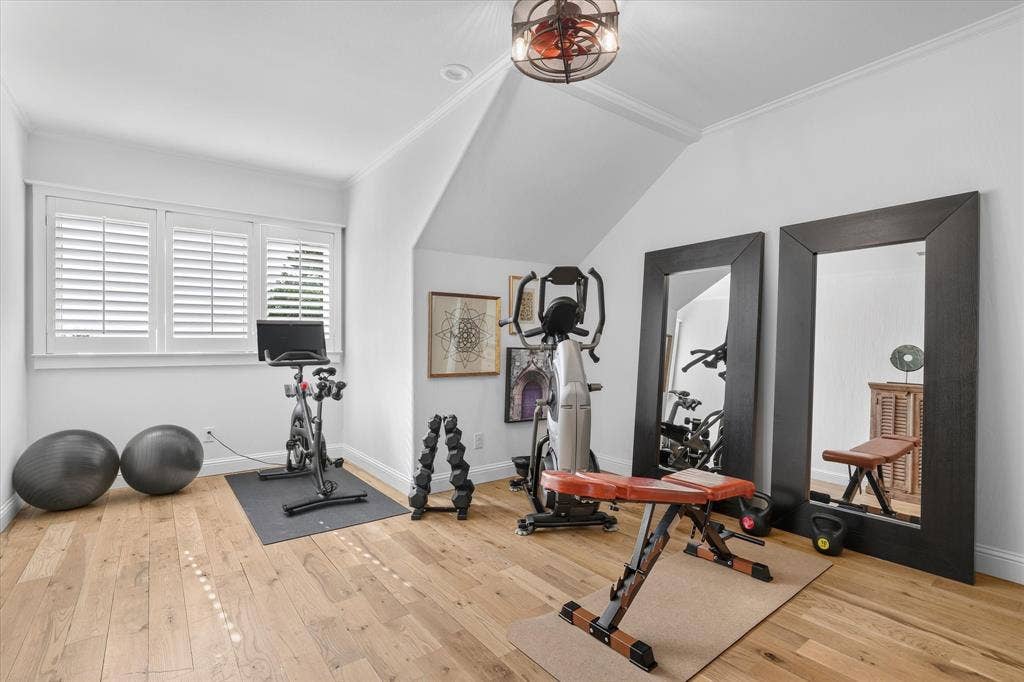 5 SAVANNAH Circle, Frisco, TX 75034 Flexible secondary bedroom currently styled as a private fitness studio.